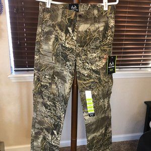 Youth Hunting/Camp Pants NWT 16/18